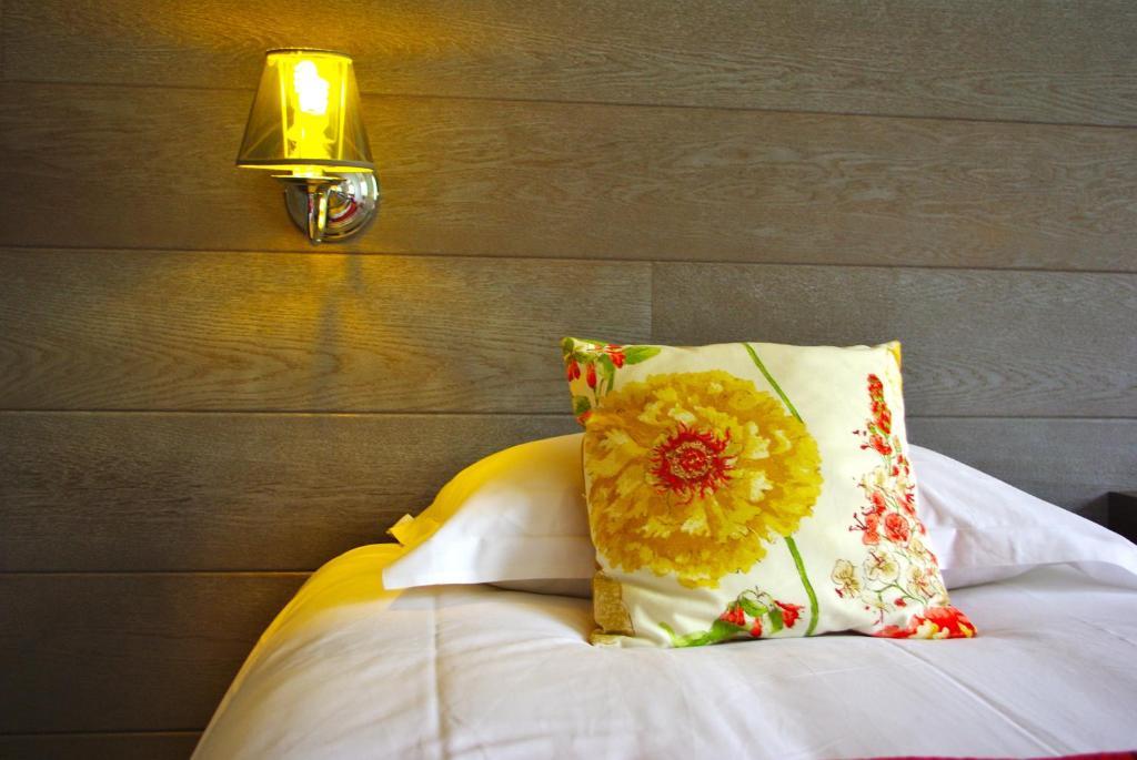 Hotel Burnichon Tarare Oda fotoğraf